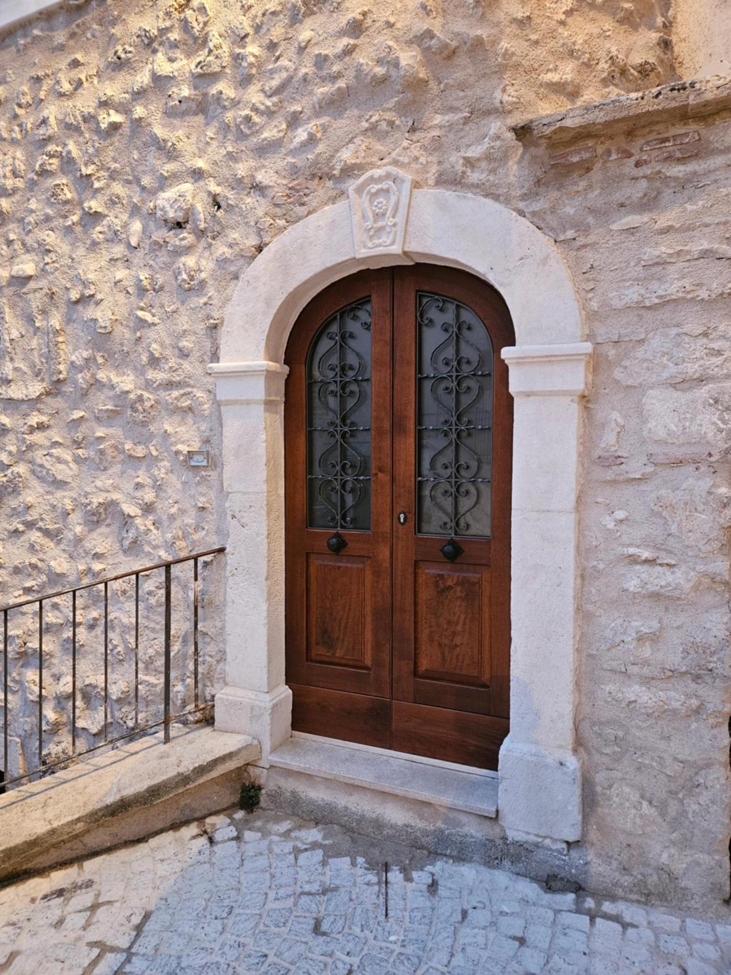 Destasu' * Castel del Monte (Abruzzo)